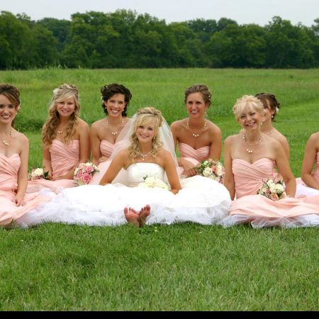 Kubiak Wedding - Bride and Bridesmaids