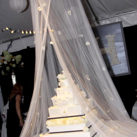 Henry Wedding - Cake