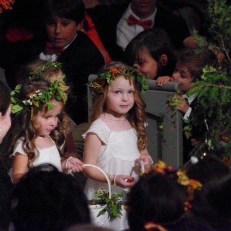 Flowergirls at the Thissen MacPherson Wedding hosted by Remnant Fellowship Church
