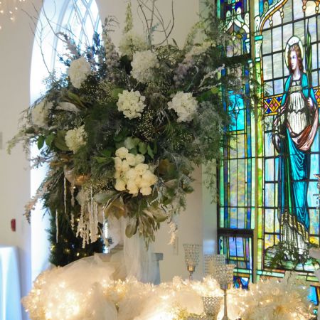 Winter White and Silver Wedding Floral Table Arrangement Decoration