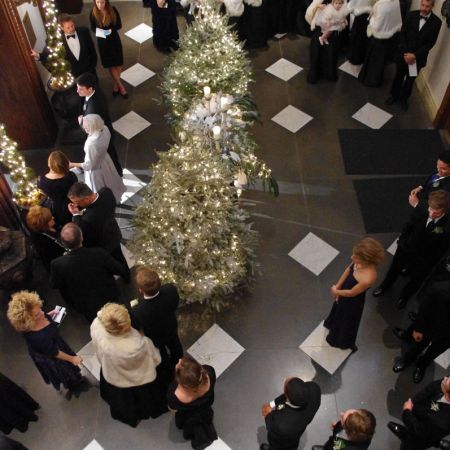 Black and White Wedding Color Inspiration | Foyer Decorations