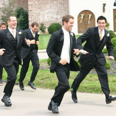 Summer Groomsmen Wedding Suits | Fun Wedding Photo Inspiration
