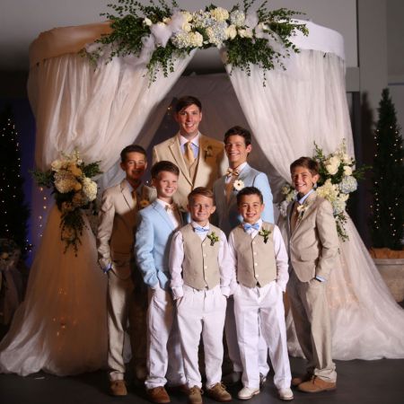 Spring Wedding Chuppah | Round Chuppah White Draping Linen with White Roses