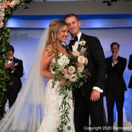 Fickel-Weight Wedding Ceremony