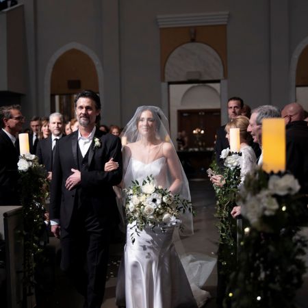 Brannan-Mendl father walking bride down the aisle